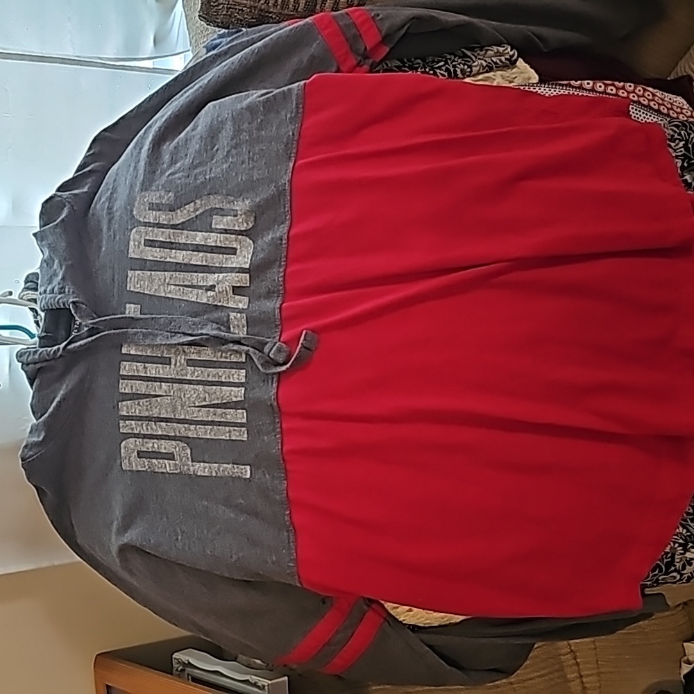 Pinhead hoodie